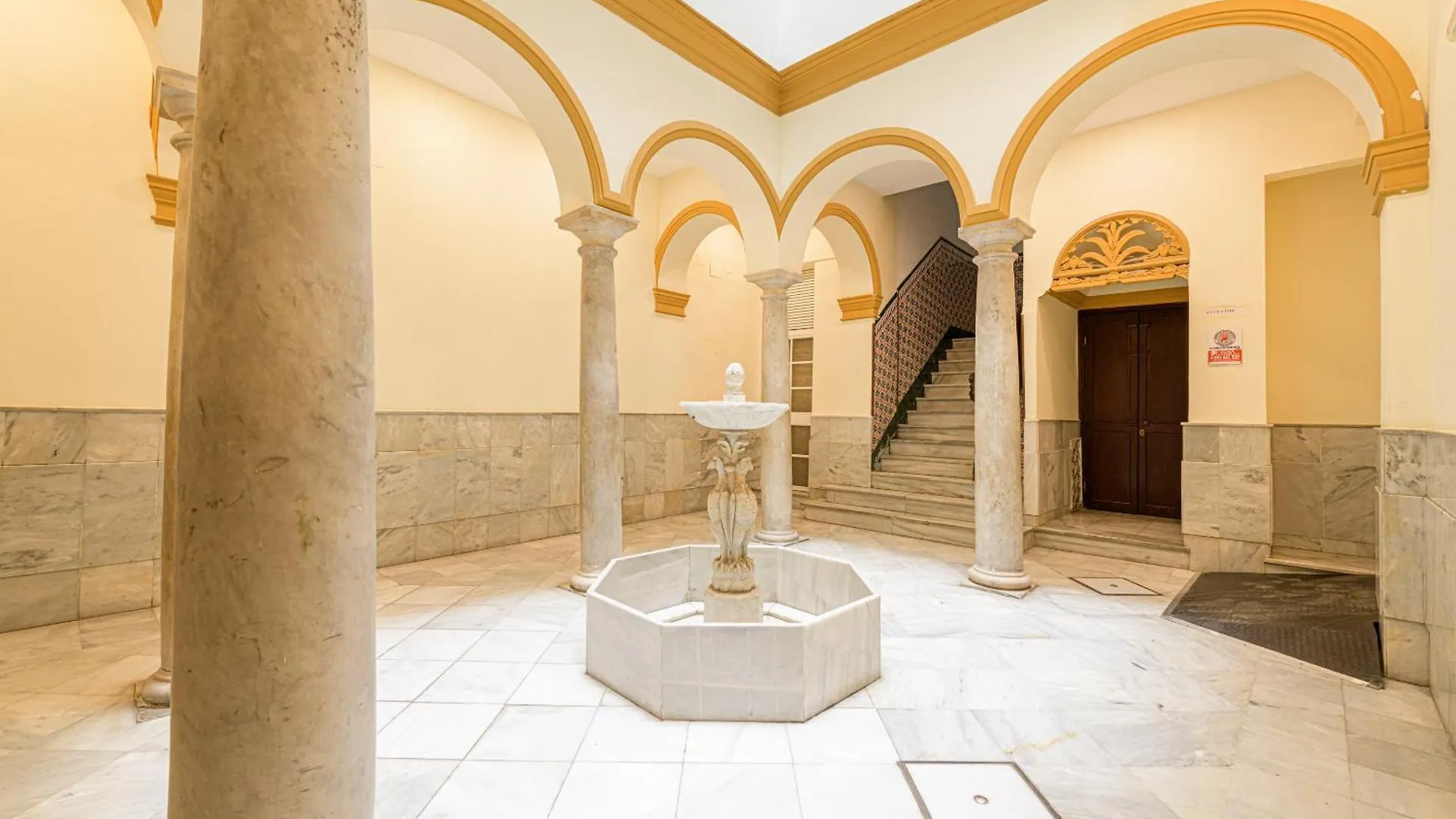 Apartment City Center Penthouse & Parking Malaga
